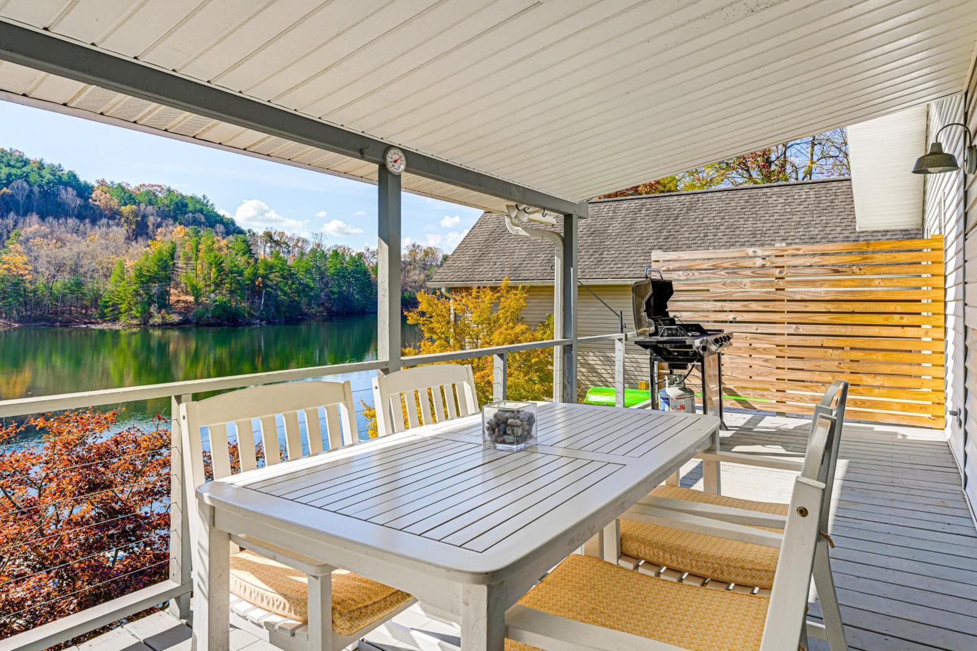 Cozy Lake Santeetlah Cottage With Dock And 3 Kayaks! Robbinsville Exterior foto